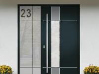Dunkelgraue Haustür mit Milchglas Seitenteil links in Neuss