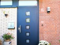 Haustür Dunkelgrau mit Milchglas Oberlicht in Neuss-Reuschenberg